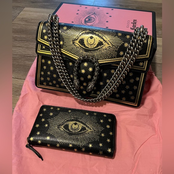 SOLD Gucci Garden Dionysus Bag and Wallet - Picture 1 of 13
